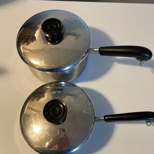 Classic Revereware Saucepans with Lids